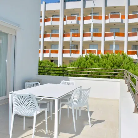 Inviting, Calm And Bright Flat Near The Apartamento *